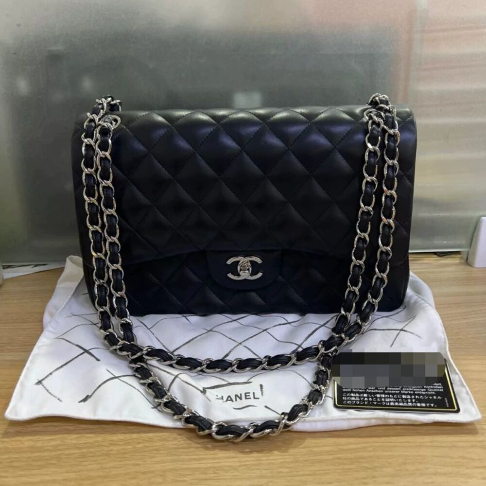 Chanel Women Pre-Loved Bag Very Good Condition